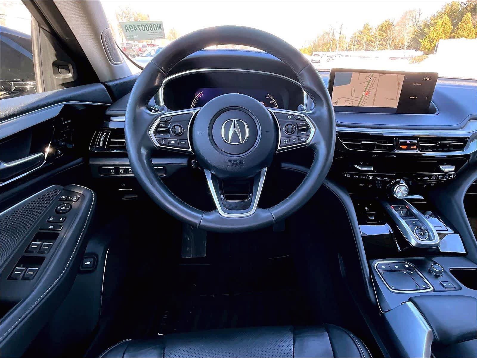 Used 2023 Acura MDX SH-AWD w/ Technology Package image 18