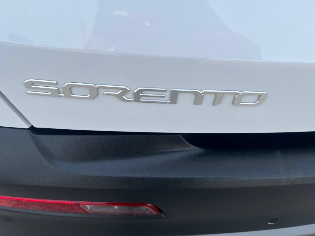 Certified 2023 Kia Sorento X-Line EX AWD/4WD image 32