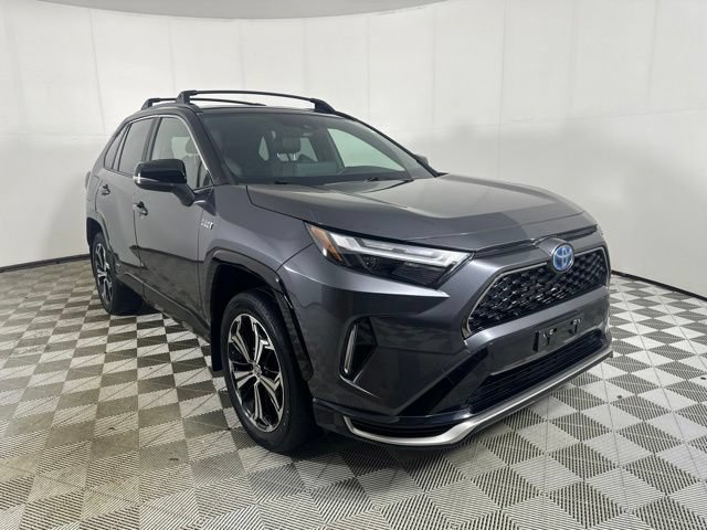 Used 2023 Toyota RAV4 XSE AWD/4WD image 1
