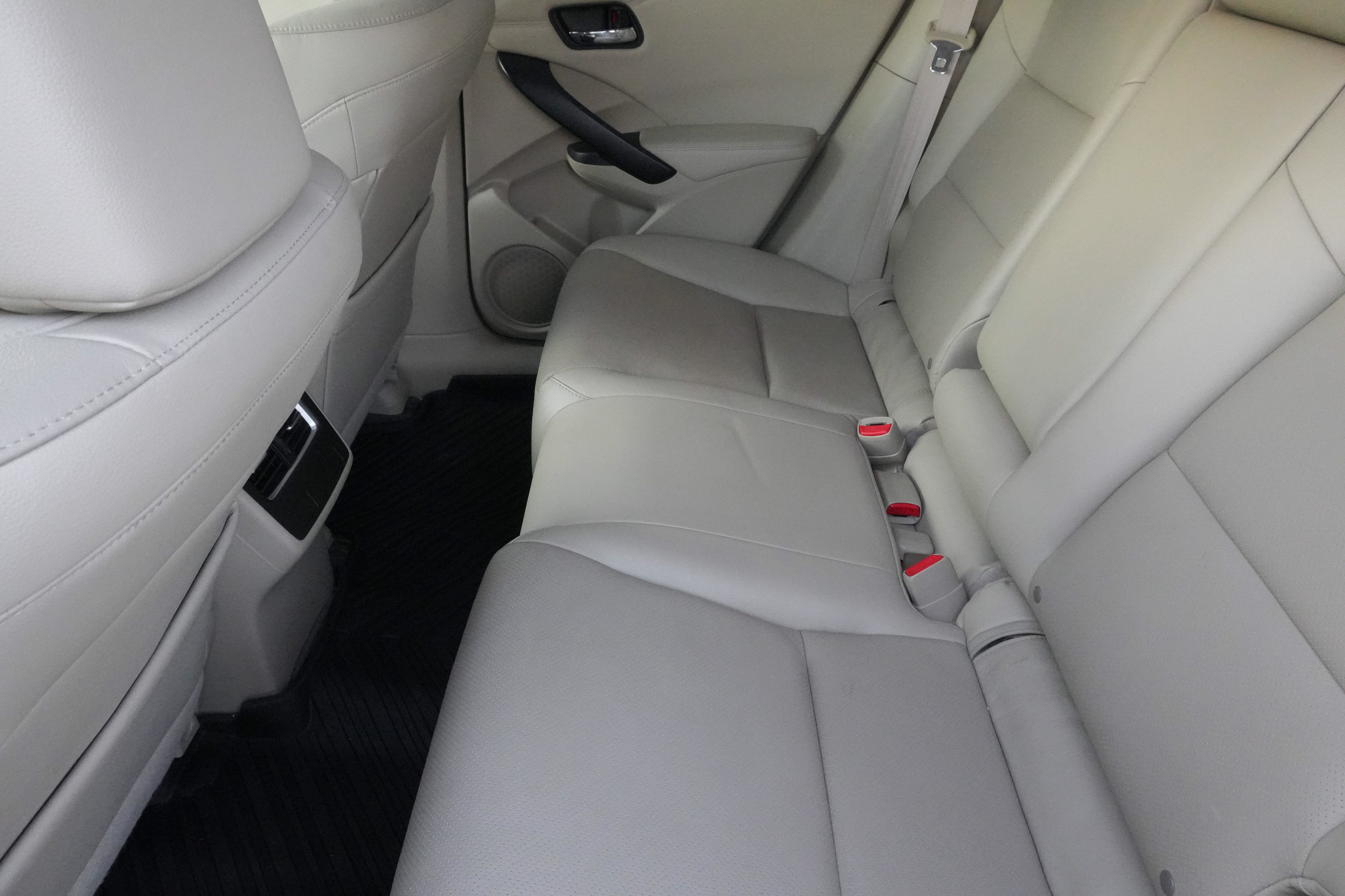 Used 2017 Acura RDX w/ Advance Package FWD image 36