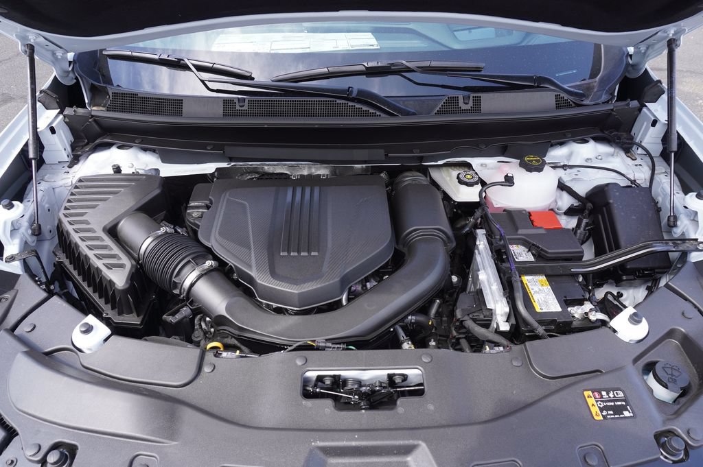 New 2027 GMC Acadia Elevation w/ Super Cruise Package FWD image 9