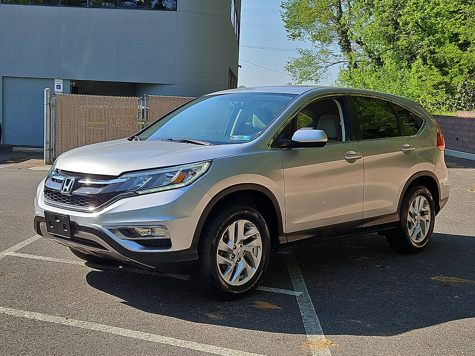 Used 2016 Honda CR-V EX image 3