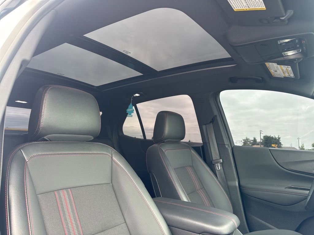 Used 2024 Chevrolet Equinox RS FWD image 9