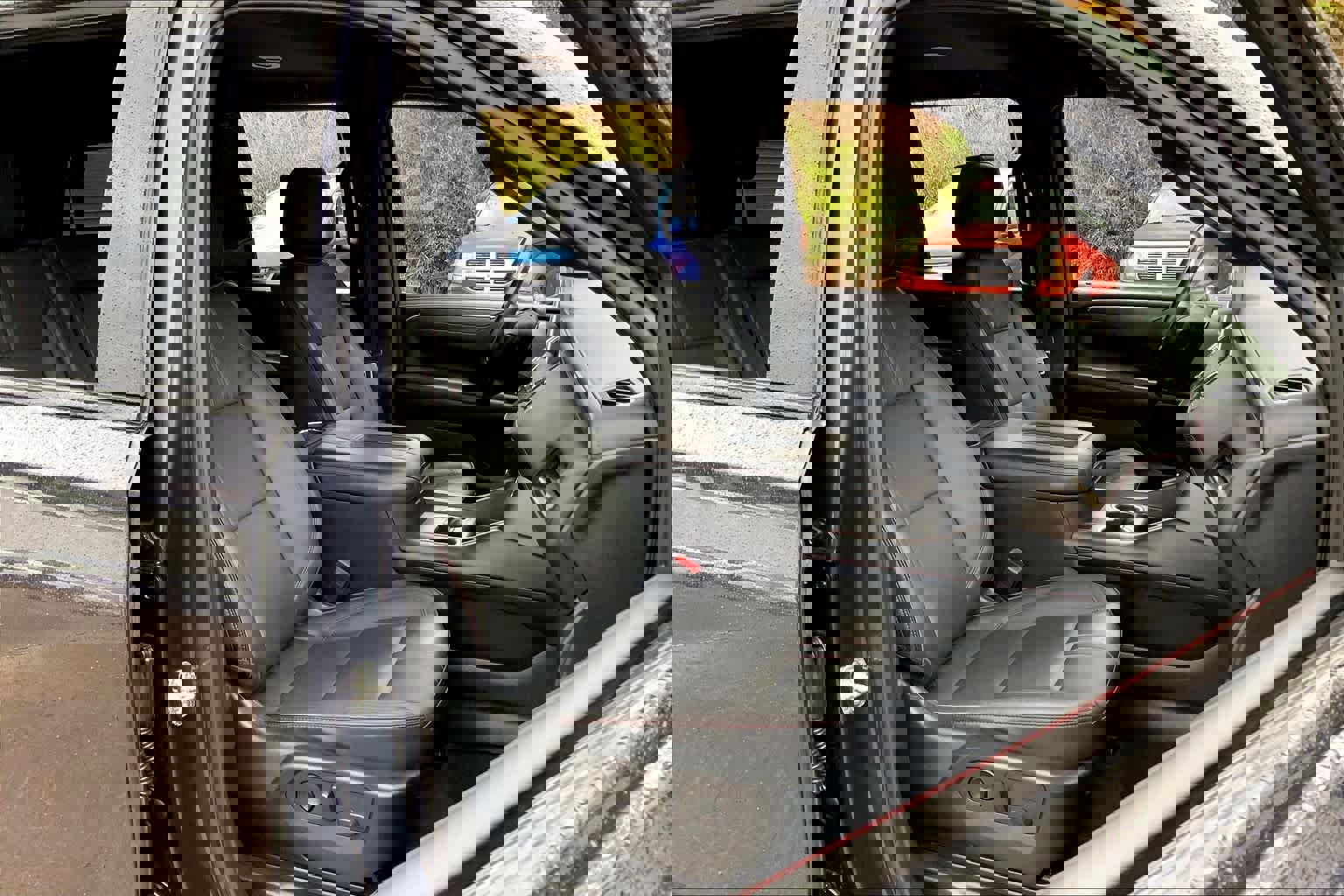 Used 2022 Chevrolet Tahoe RST w/ Sport Performance Package image 8