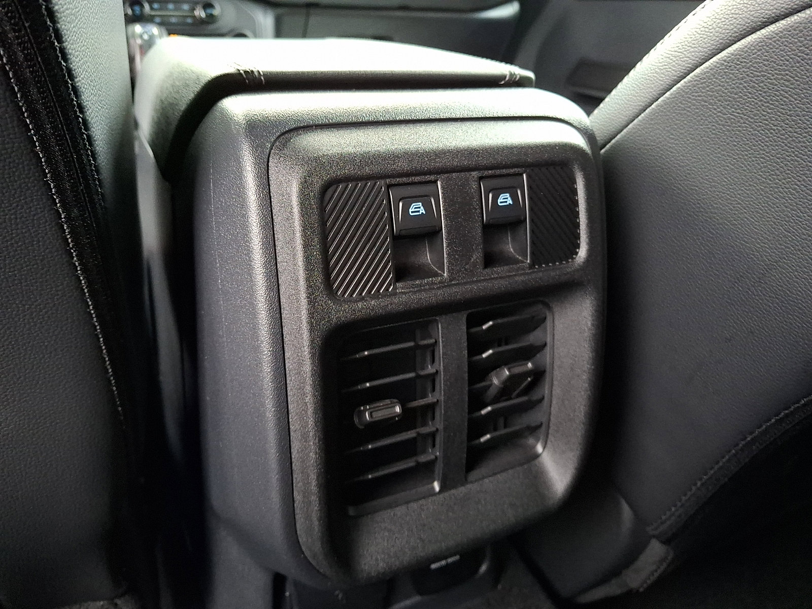 Used 2025 Ford Bronco Outer Banks AWD/4WD image 11