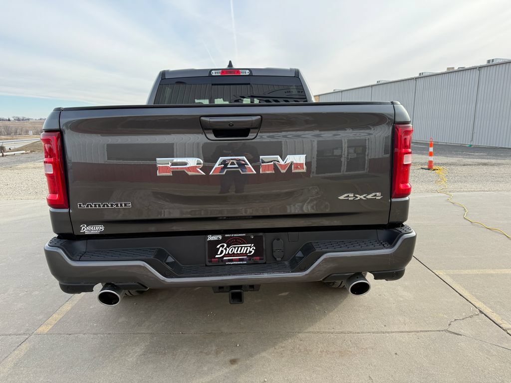 New 2026 RAM 1500 Laramie w/ Sport Appearance Package AWD/4WD image 6