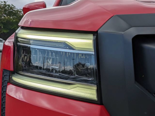 Used 2022 Nissan Frontier Pro-X RWD image 11