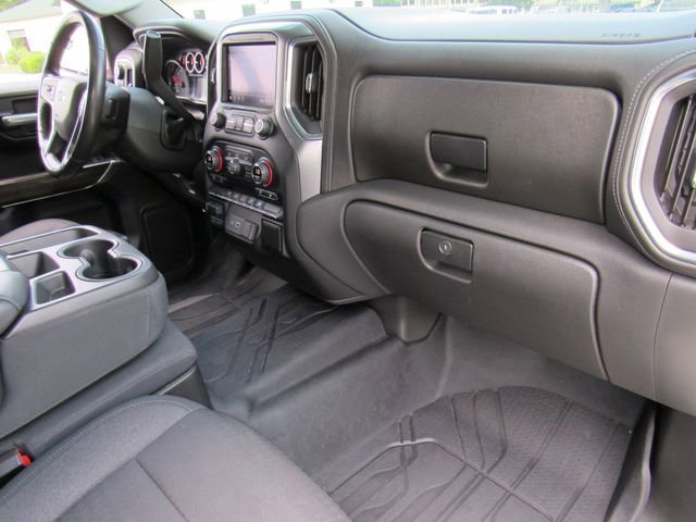 Used 2020 Chevrolet Silverado 1500 RST w/ Convenience Package AWD/4WD image 12