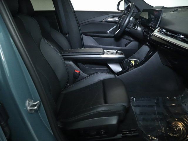 Used 2025 BMW X2 xDrive28i AWD/4WD image 39