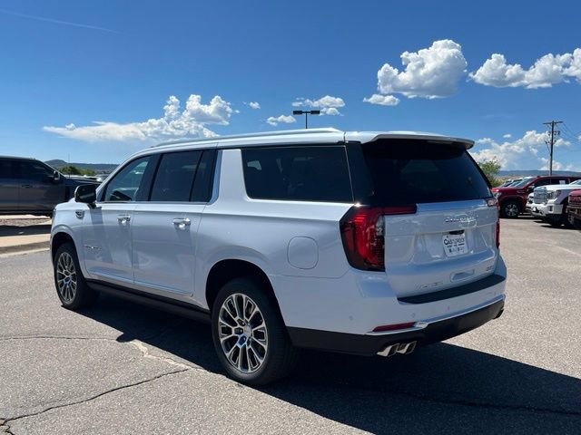 New 2026 GMC Yukon XL Denali w/ Denali Reserve Package AWD/4WD image 3