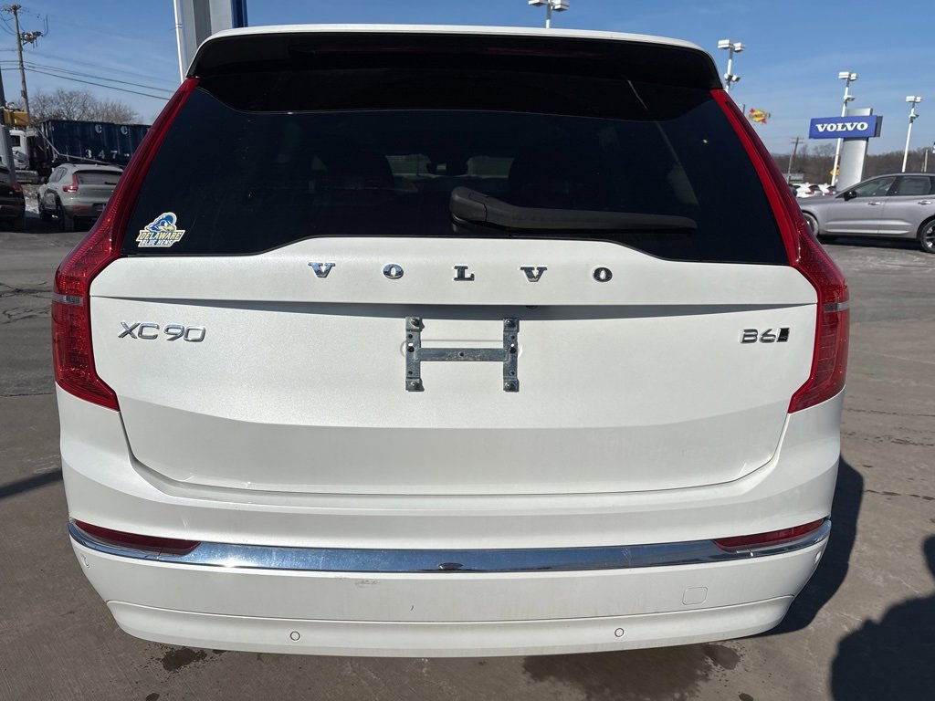 Certified 2023 Volvo XC90 B6 Plus image 7