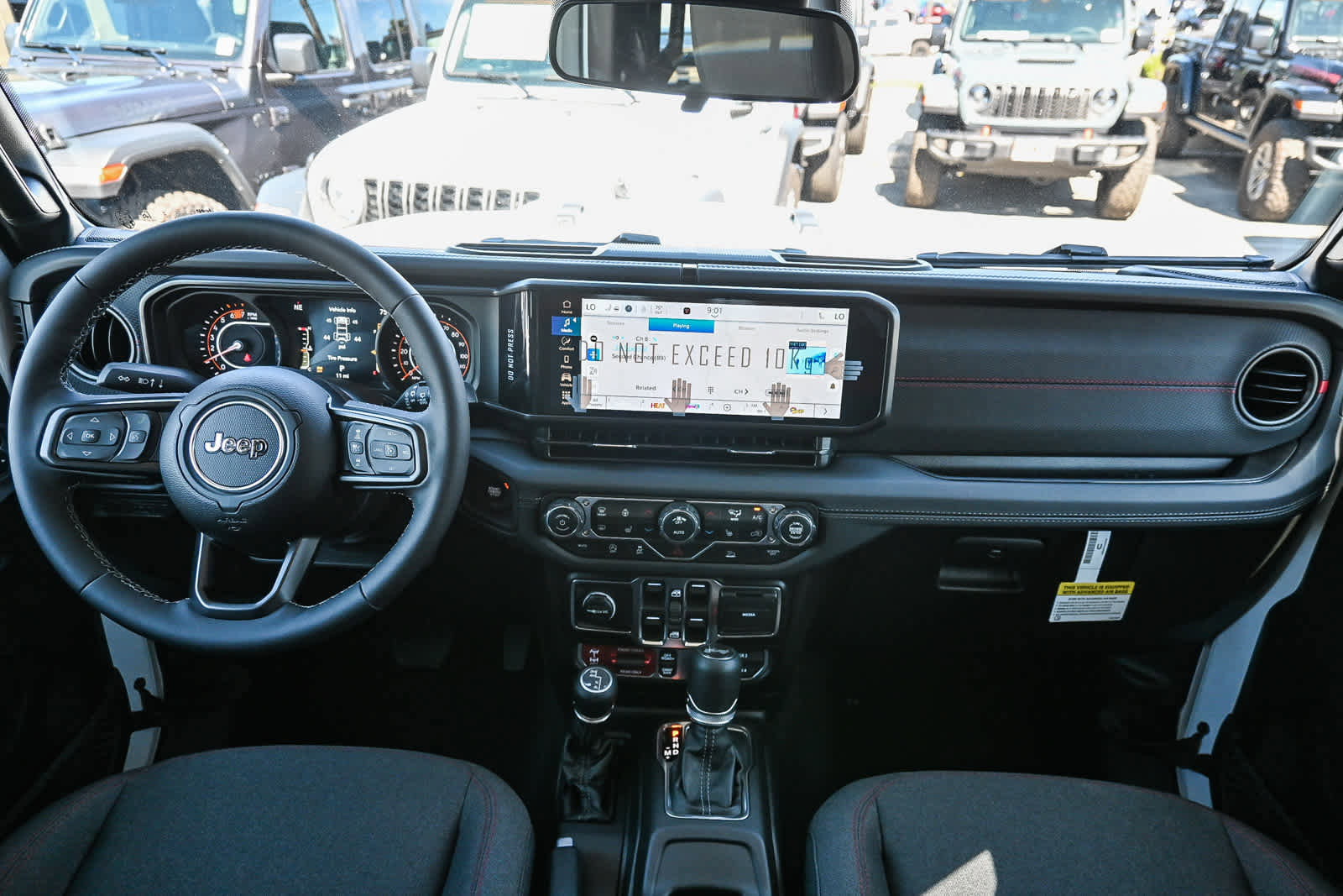 New 2026 Jeep Wrangler Unlimited Rubicon AWD/4WD image 15