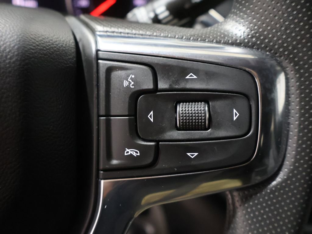 Used 2023 Chevrolet Blazer LT image 35