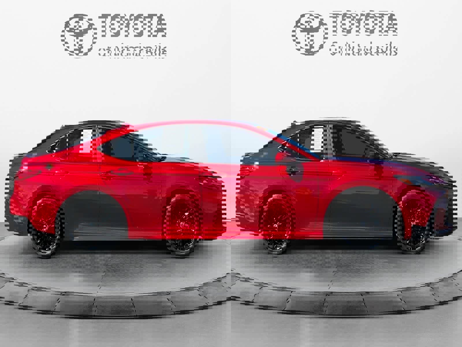 Used 2025 Toyota Camry SE image 7