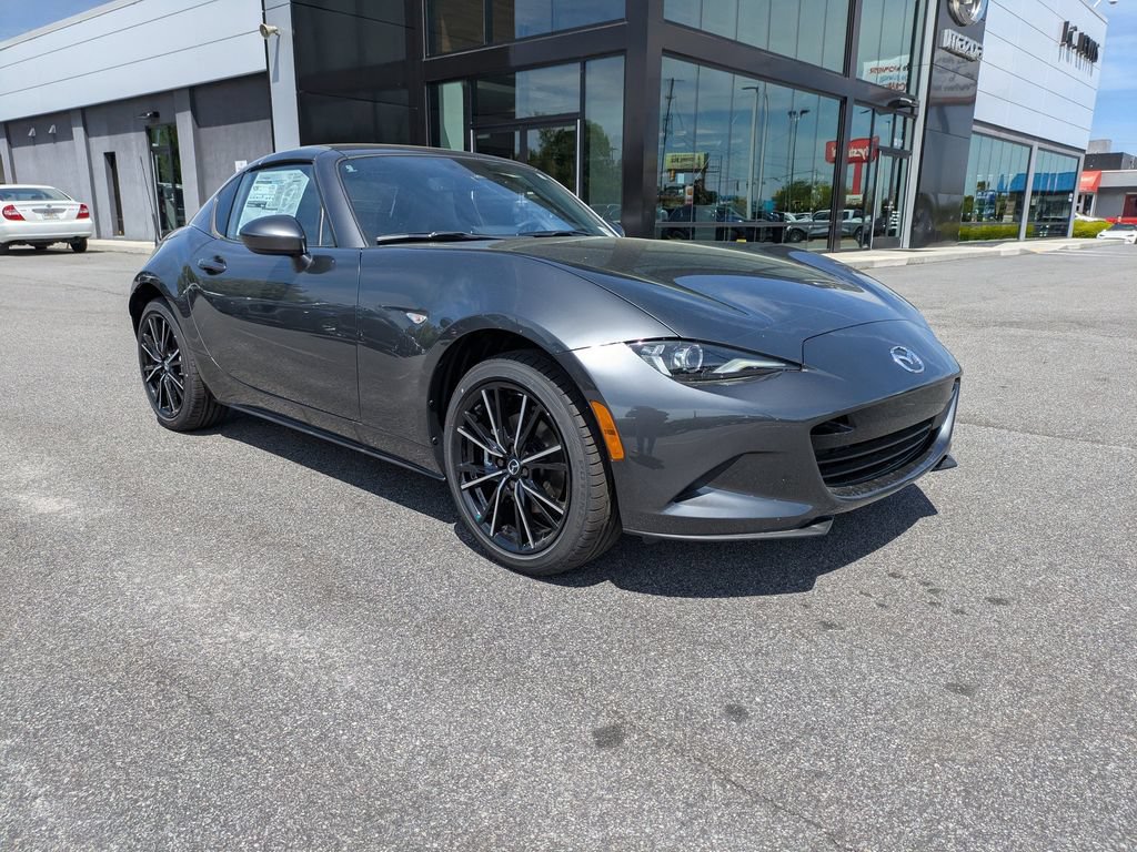 New 2026 MAZDA MX-5 Miata RF Grand Touring RWD image 2