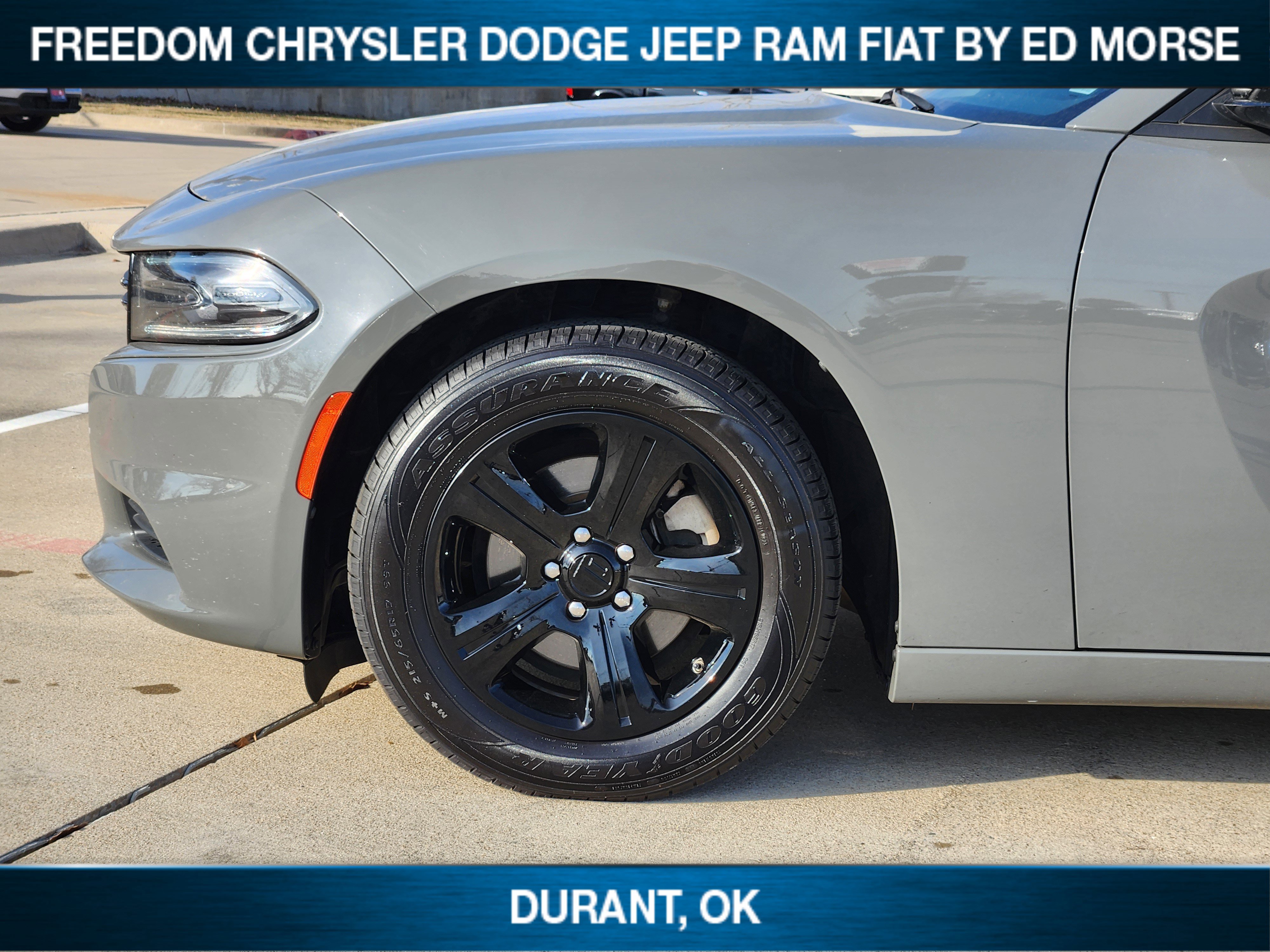 Used 2023 Dodge Charger SXT image 7