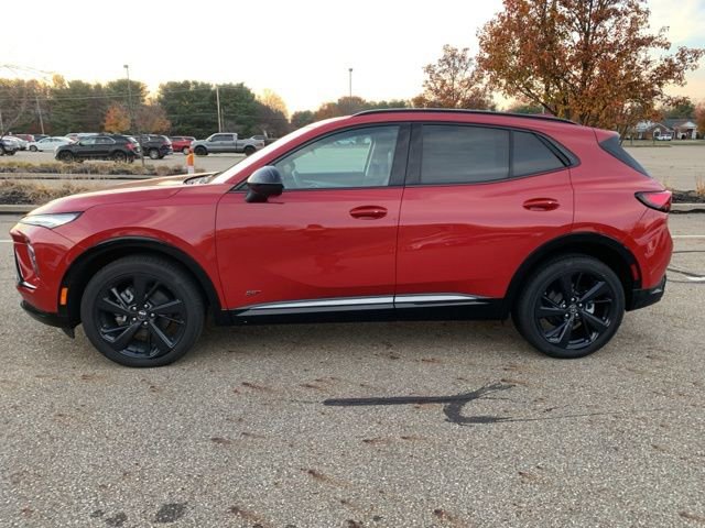 New 2025 Buick Envision Sport Touring image 7