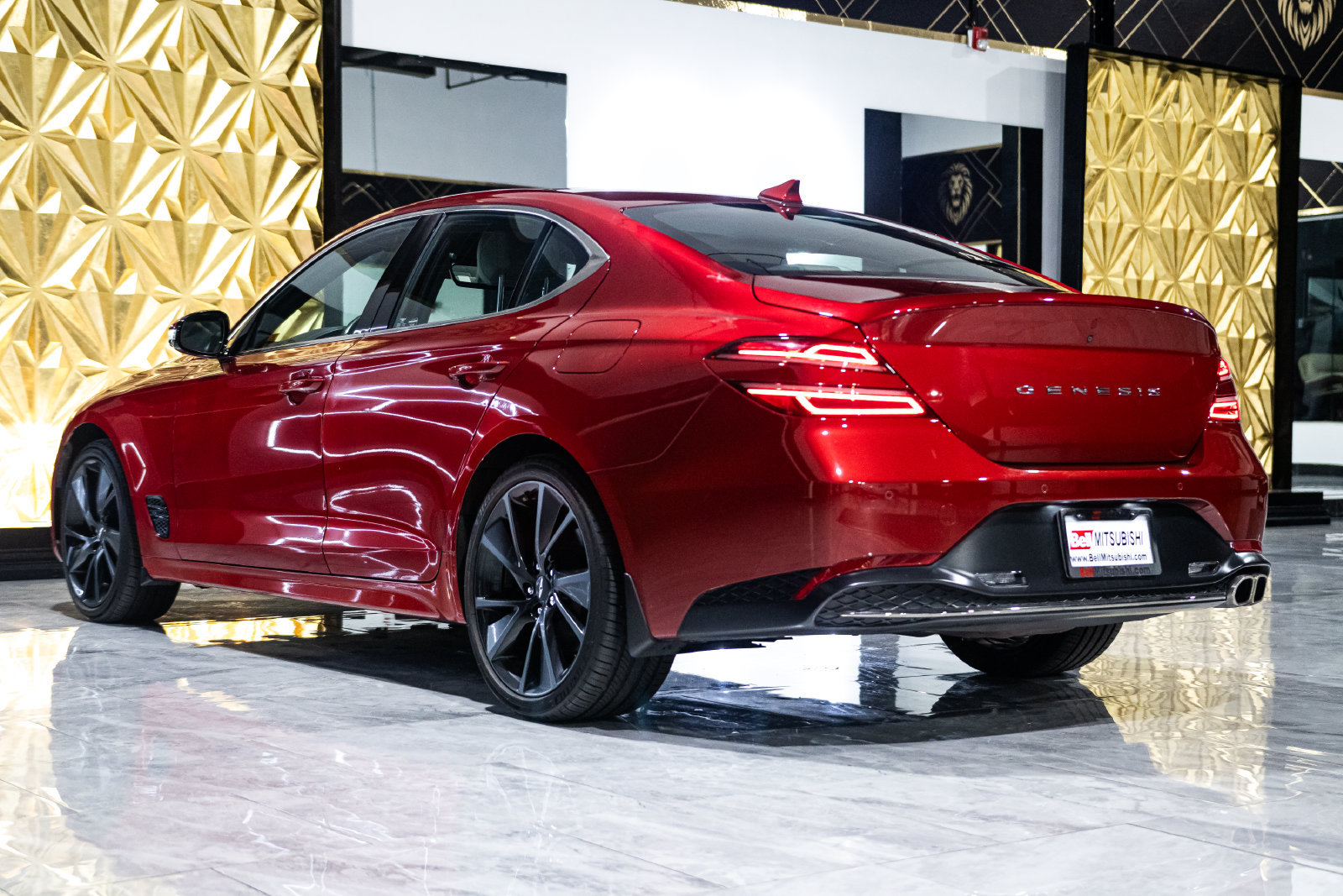 Used 2023 Genesis G70 2.0T w/ Sport Prestige Package AWD/4WD image 5