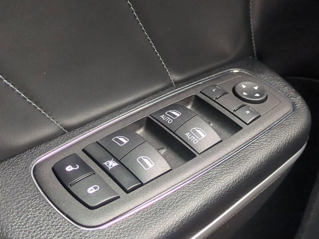Used 2023 Dodge Charger Scat Pack w/ Plus Group RWD image 25