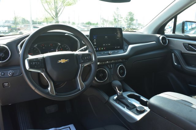 Used 2025 Chevrolet Blazer LT image 18