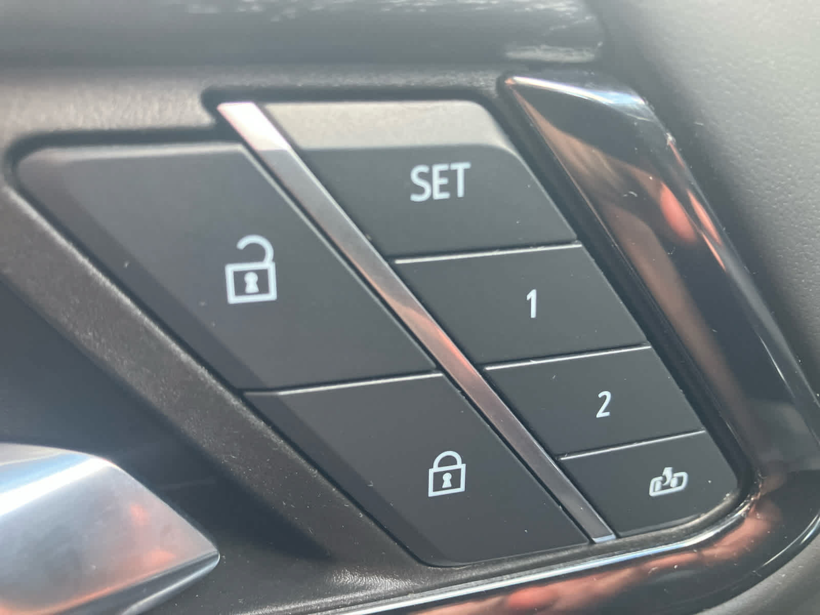 Used 2024 GMC Sierra 1500 AT4X AWD/4WD image 12