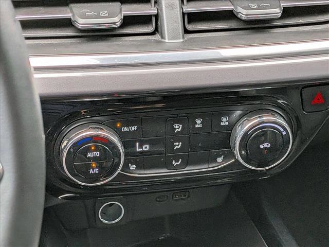 Used 2025 Chevrolet Trax ACTIV w/ Driver Confidence Package FWD image 13