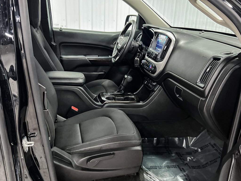 Certified 2017 GMC Canyon SLE w/ SLE Convenience Package image 37