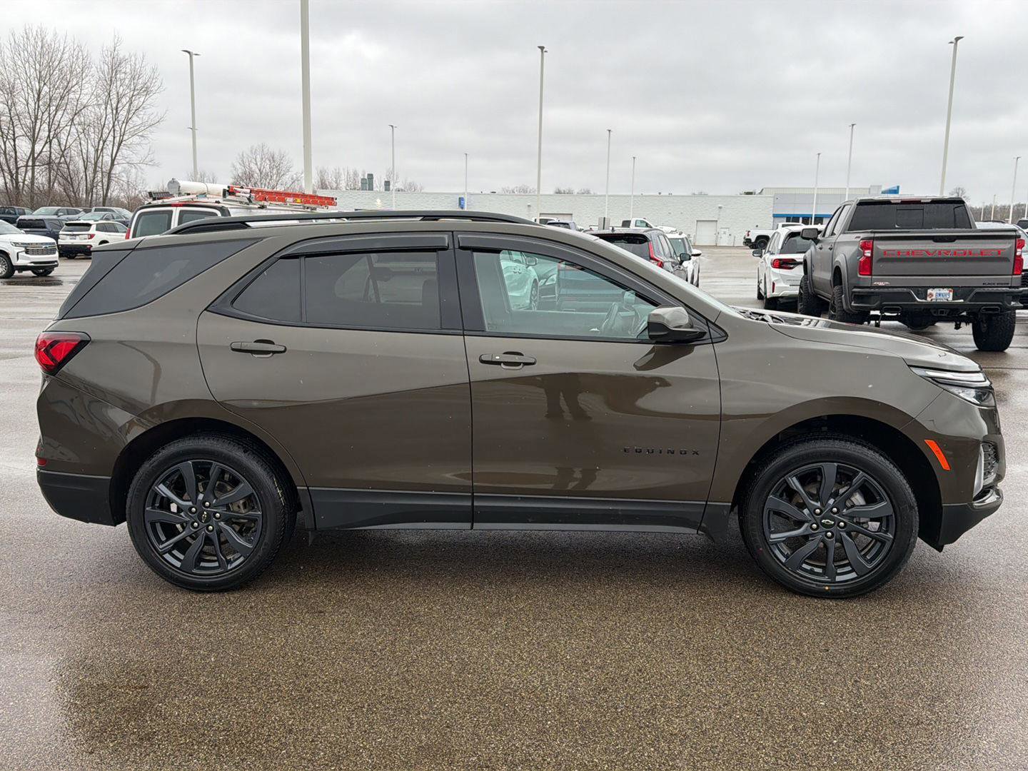 Used 2024 Chevrolet Equinox RS image 6