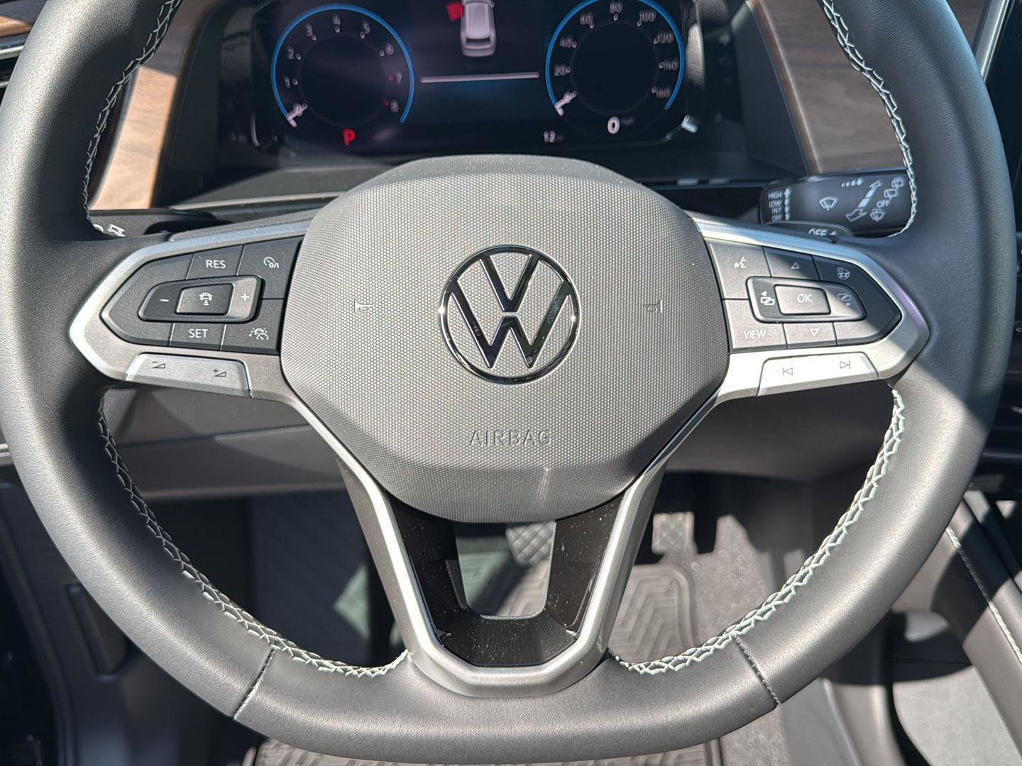 New 2026 Volkswagen Atlas SE image 21