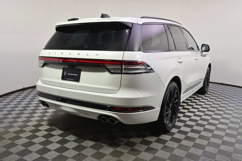 New 2026 Lincoln Aviator Reserve image 6