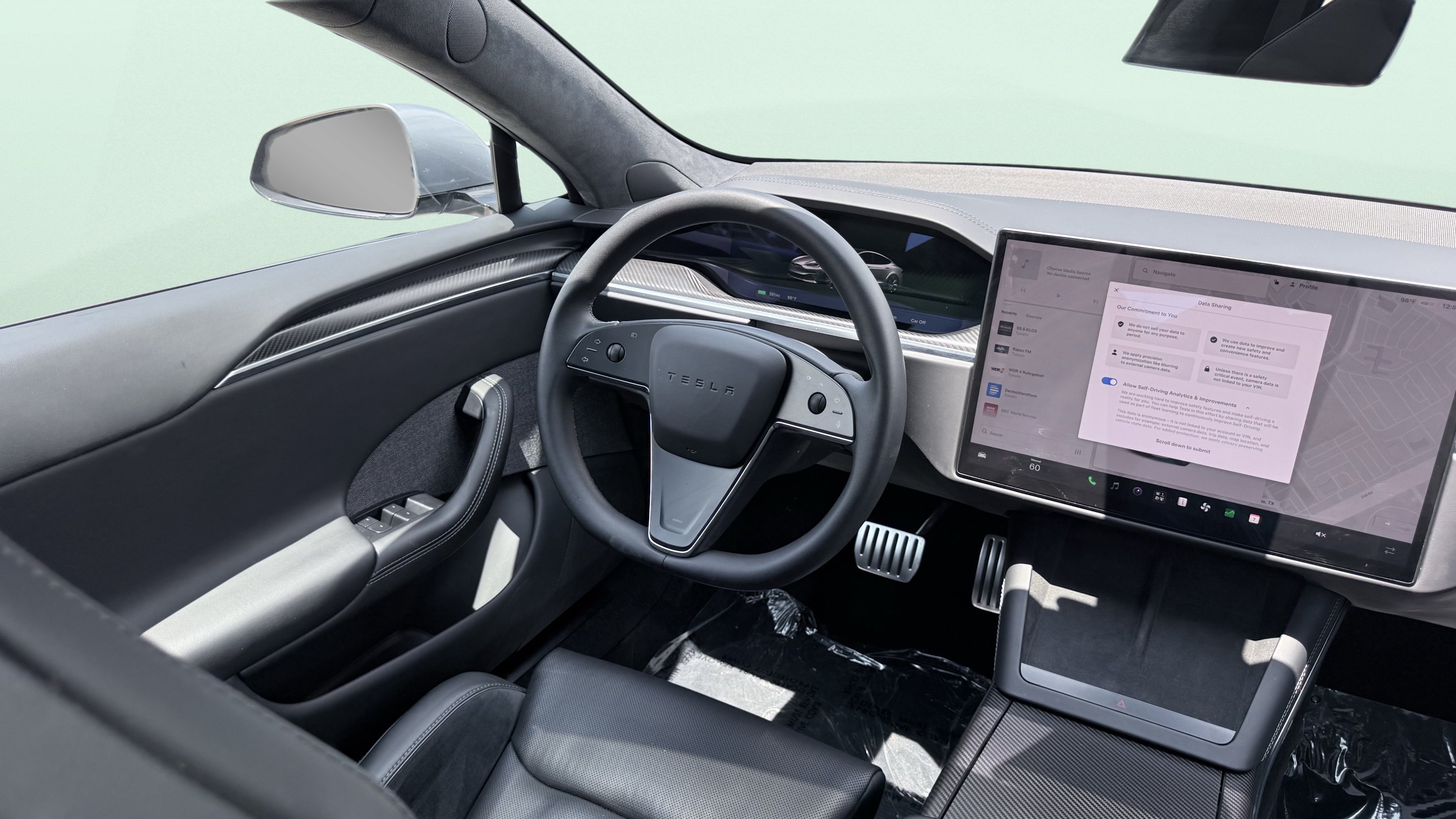 Used 2025 Tesla Model S Plaid AWD/4WD image 54