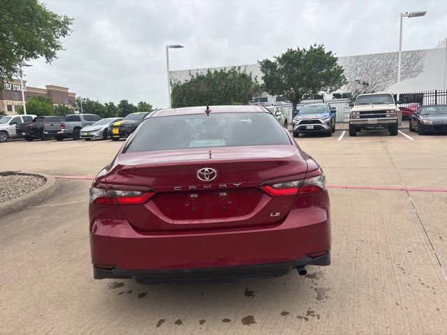 Used 2022 Toyota Camry LE image 6