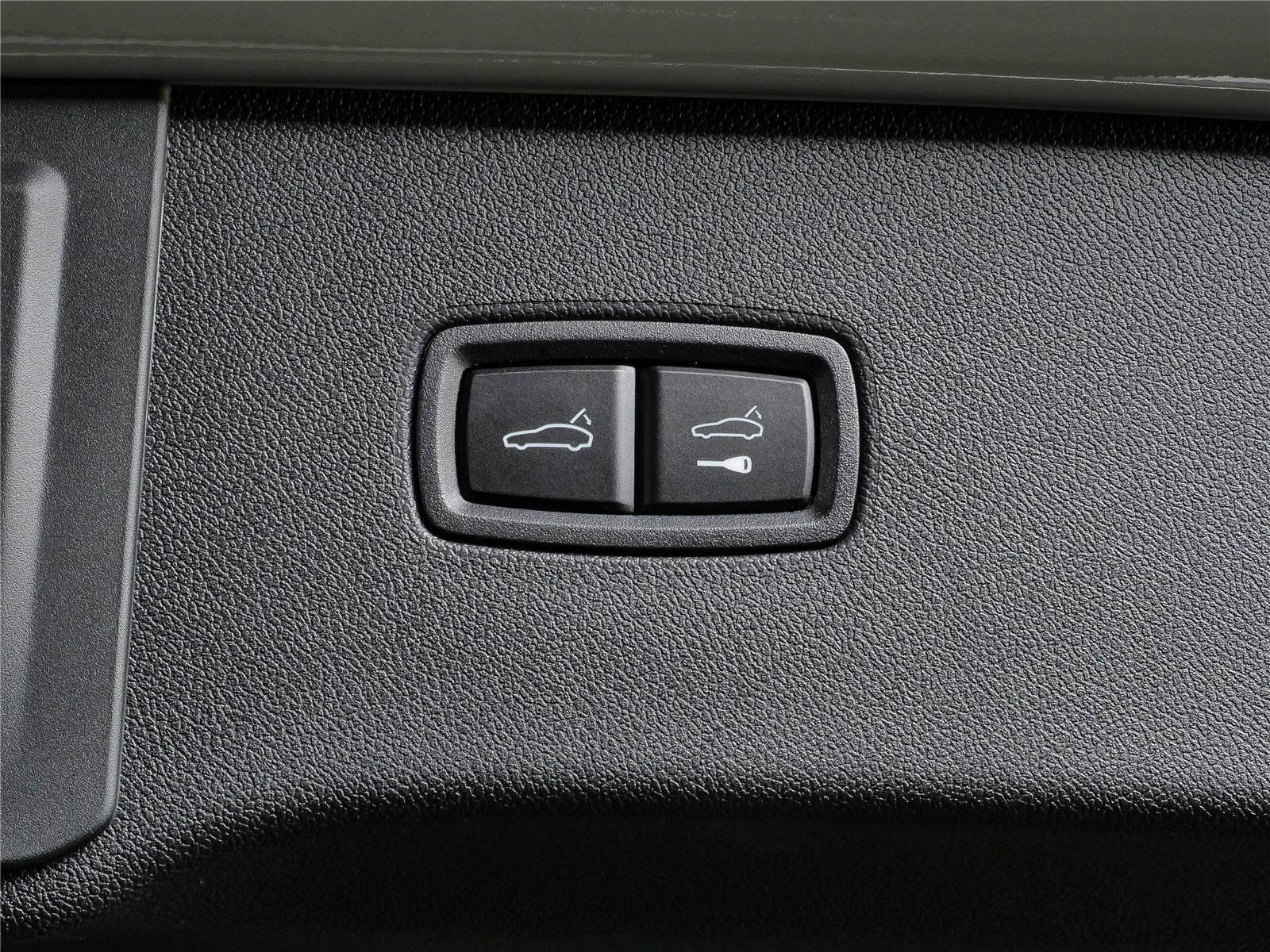 New 2026 Porsche Cayenne AWD/4WD image 33