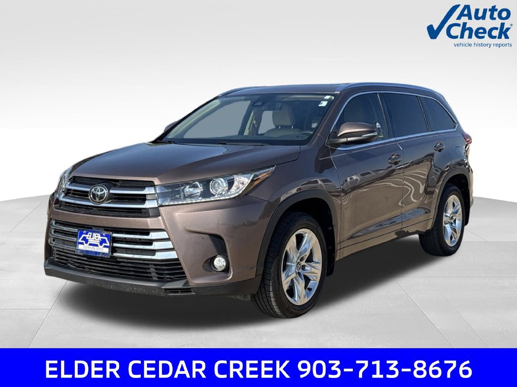 Used 2017 Toyota Highlander Limited FWD image 3