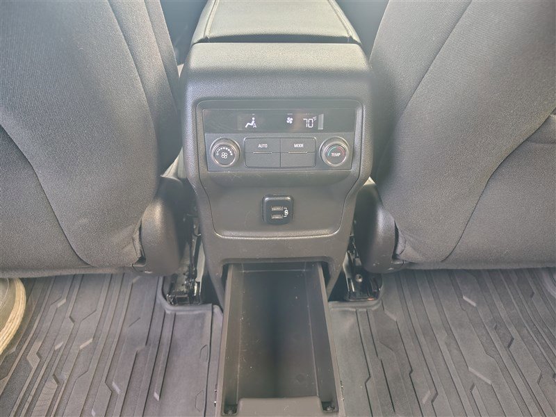 Used 2018 GMC Acadia SLE w/ Driver Alert Package I image 21