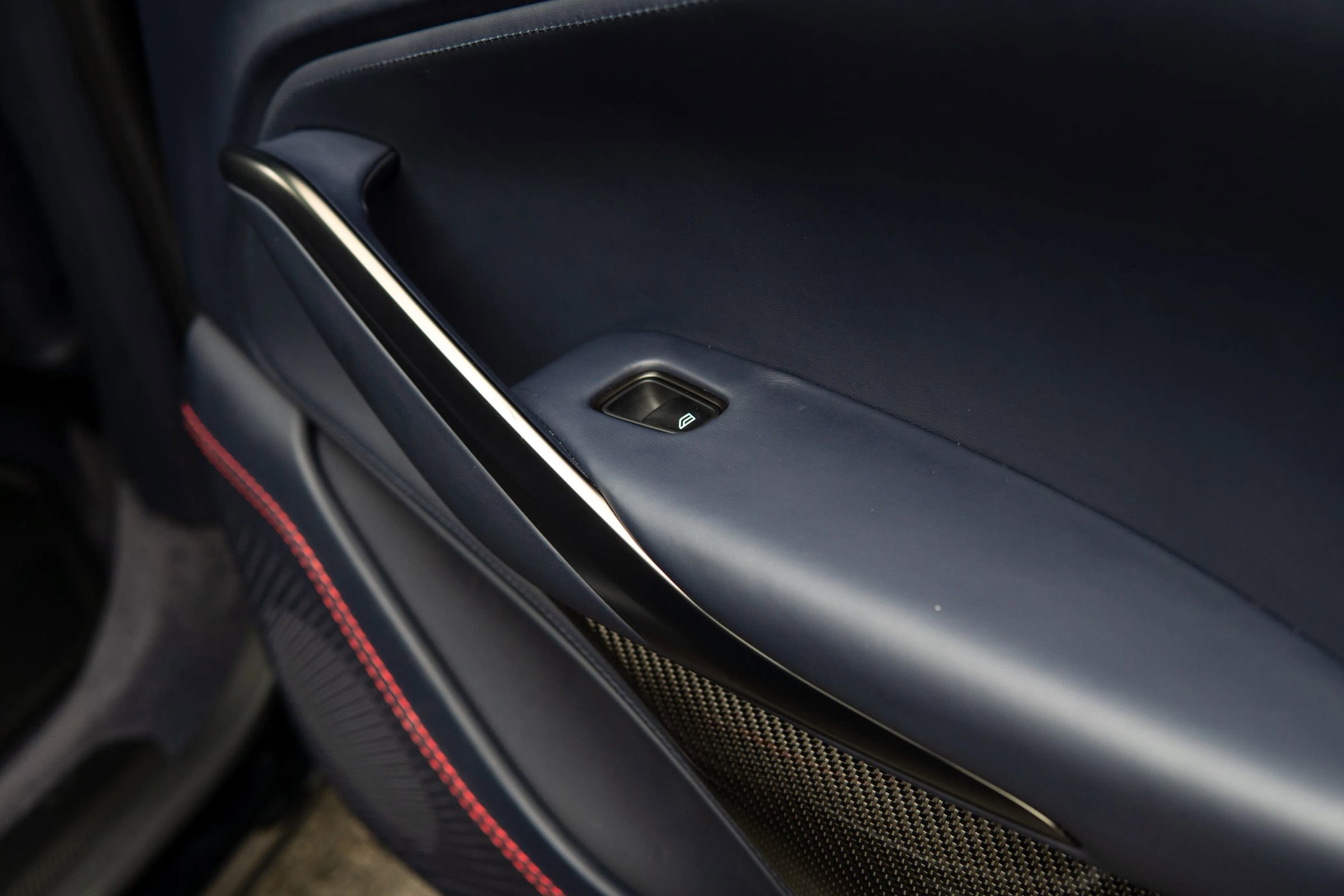 Used 2023 Aston Martin DBX 707 image 37