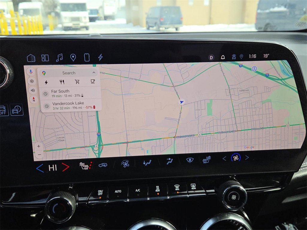 Used 2024 Chevrolet Blazer EV LT image 4