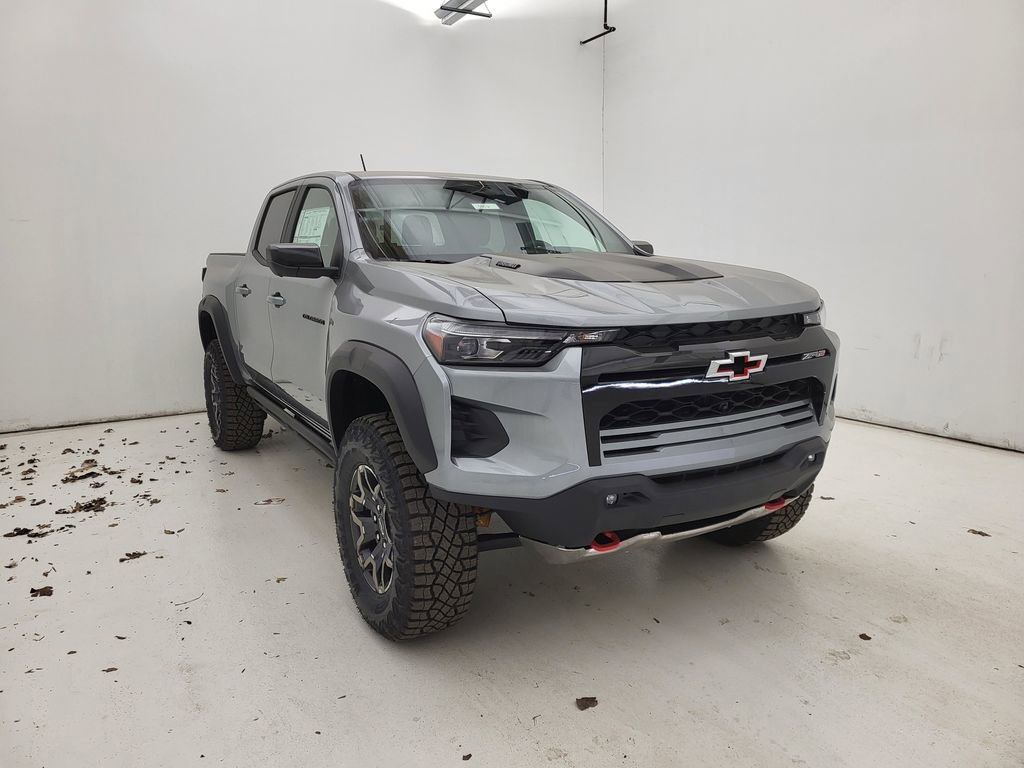 New 2026 Chevrolet Colorado ZR2 w/ Technology Package image 16