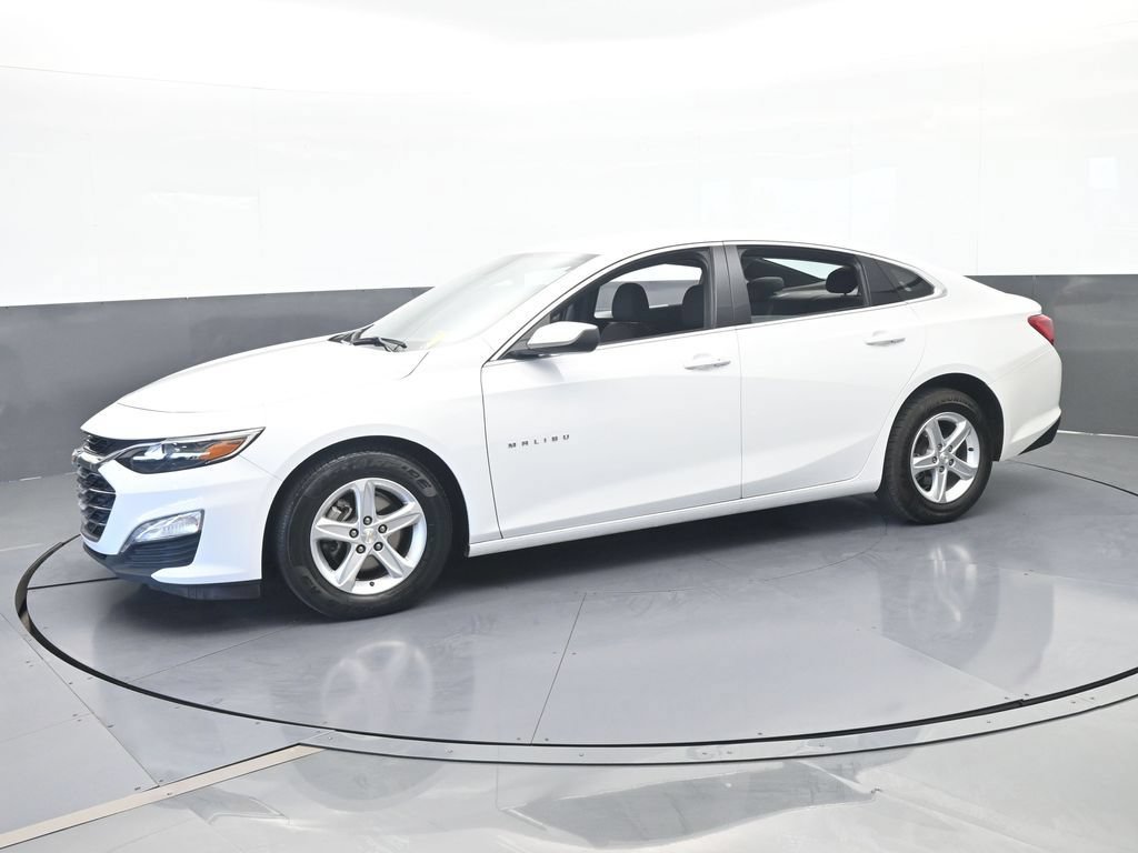 Used 2024 Chevrolet Malibu LT FWD video 2
