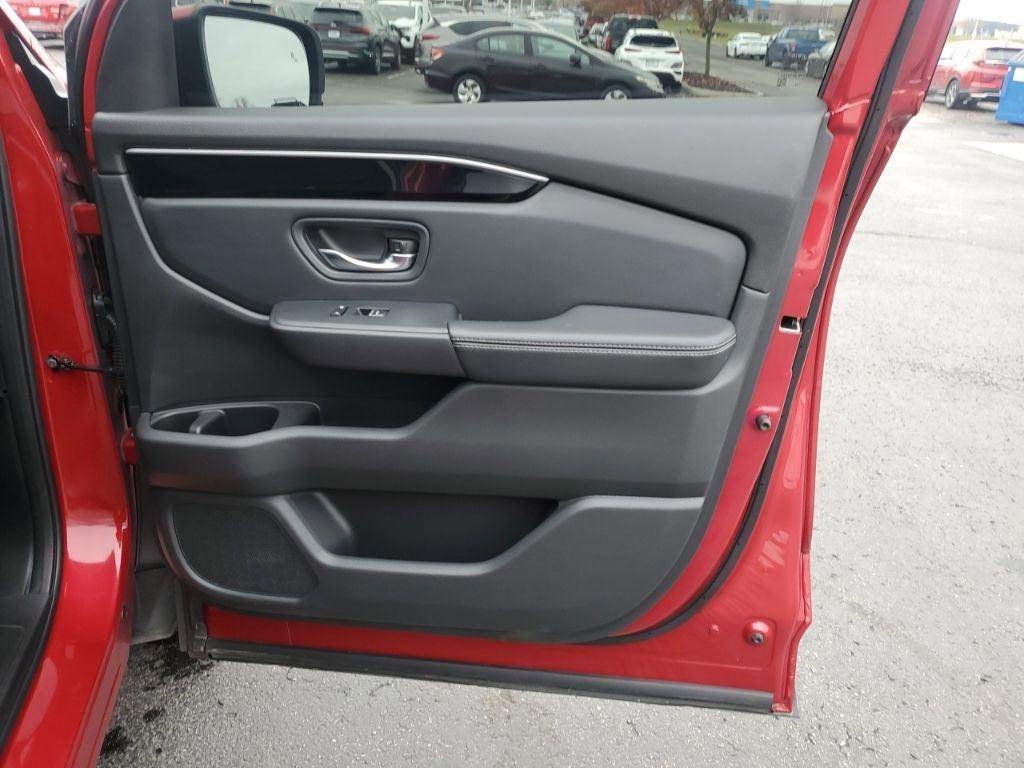 Used 2023 Honda Pilot Touring image 33