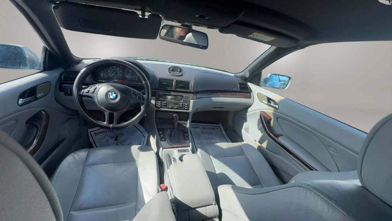 Used 2005 BMW 325Ci Convertible RWD image 11
