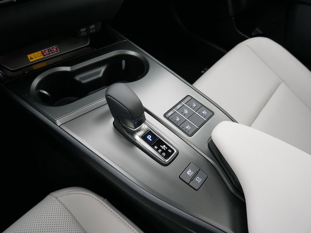 New 2026 Lexus UX 300h AWD image 23
