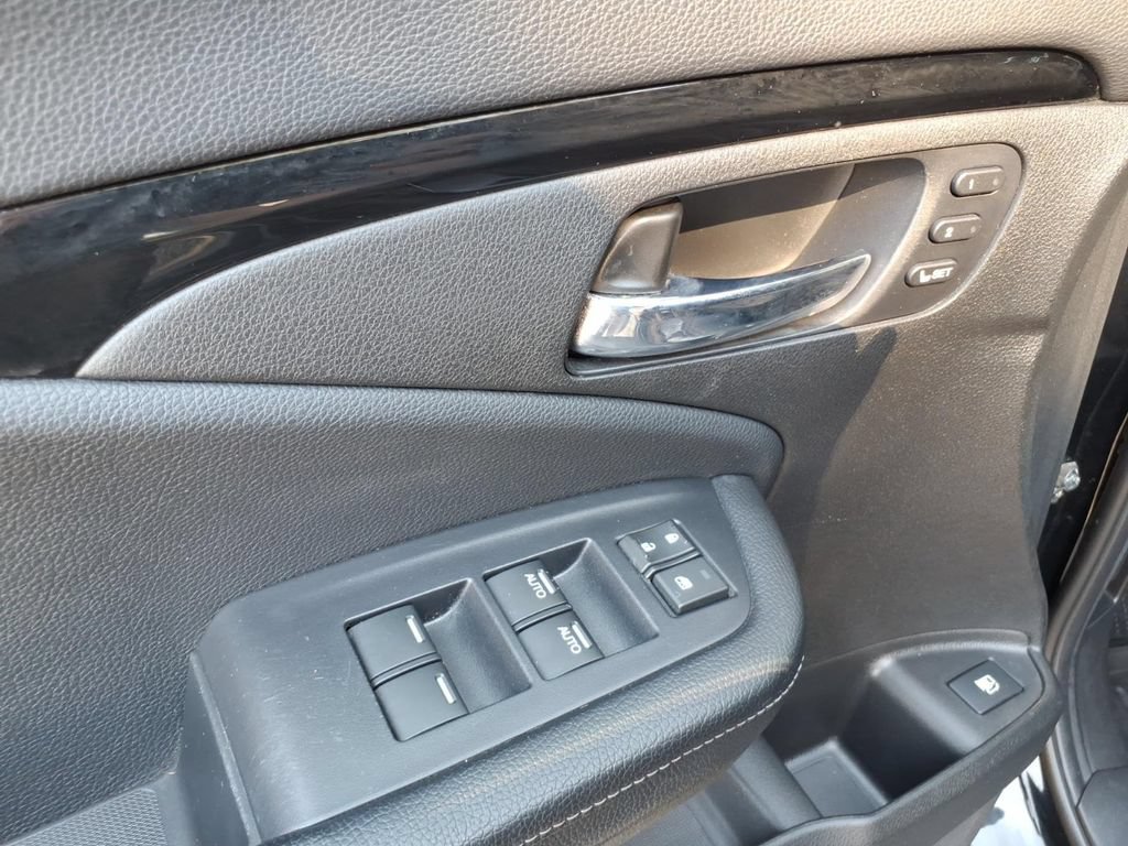 Used 2019 Honda Ridgeline RTL-E image 12