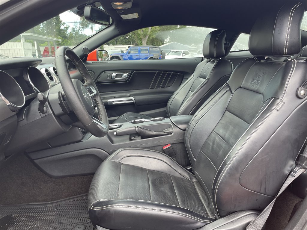 Used 2015 Ford Mustang GT Premium w/ Equipment Group 401A RWD image 22