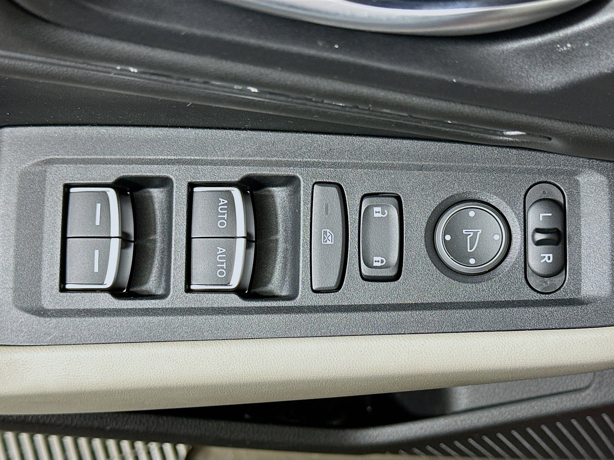 Used 2024 Honda Accord EX image 15