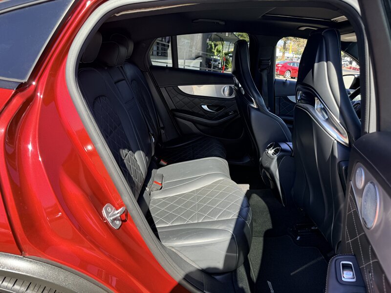 Used 2019 Mercedes-Benz GLC 63 AMG S image 28