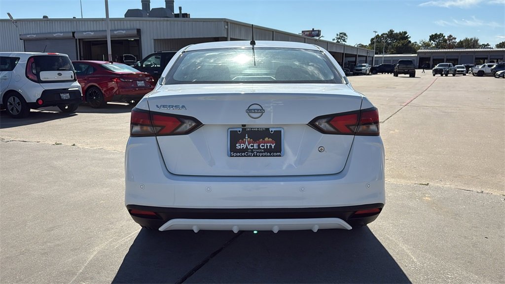 Used 2024 Nissan Versa S image 6