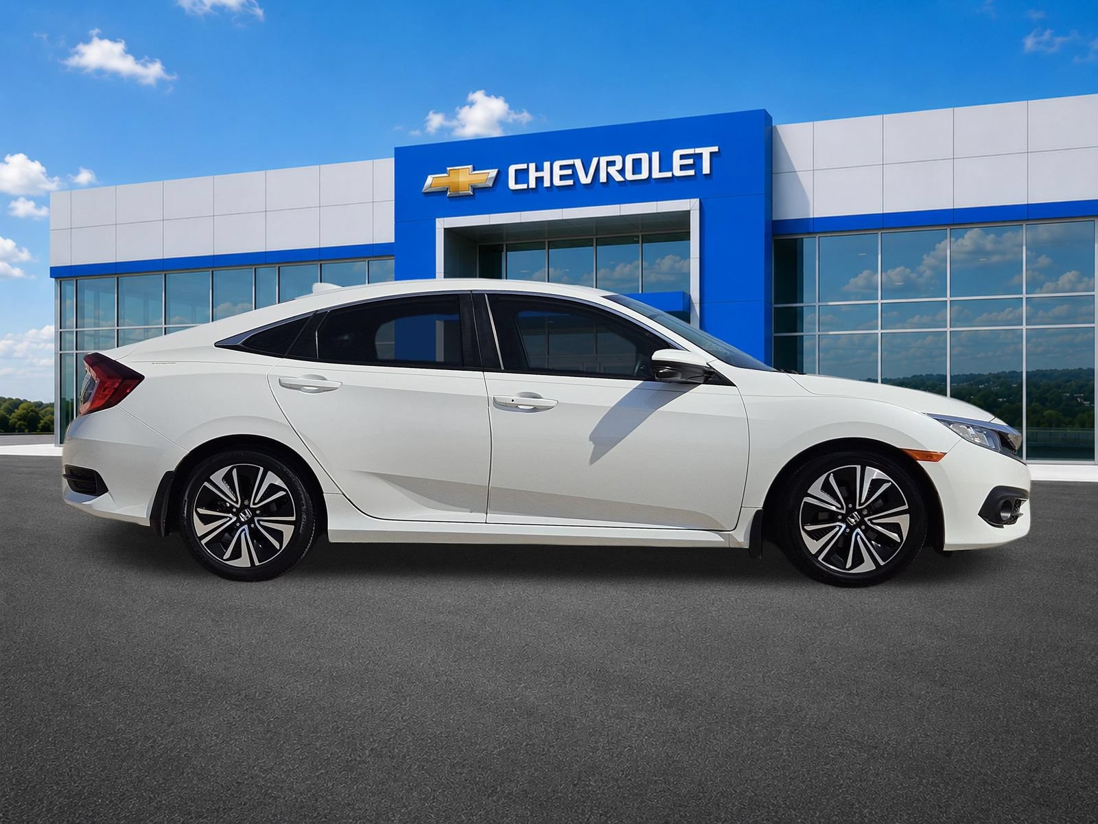 Used 2016 Honda Civic EX-T image 7