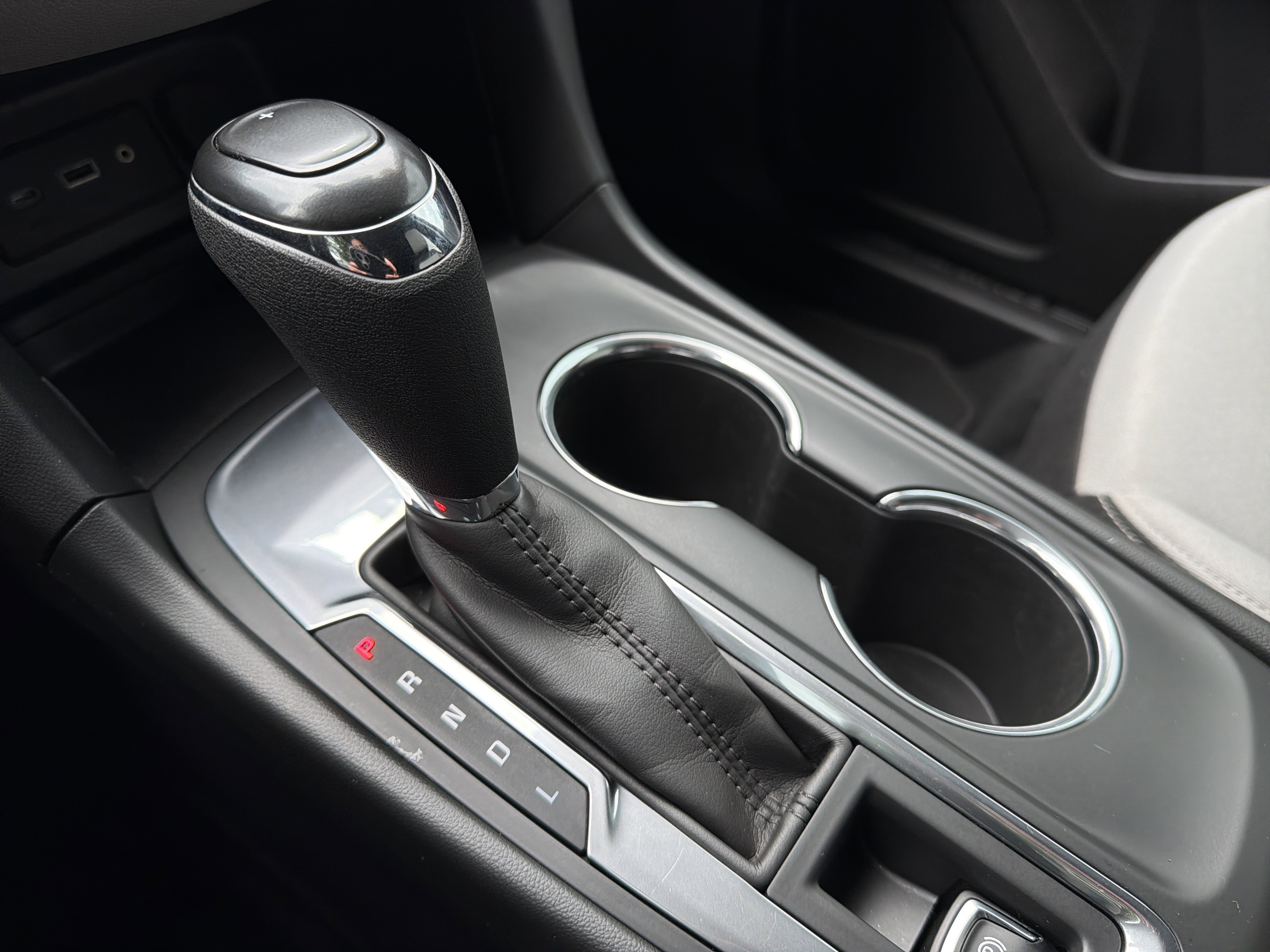 Used 2019 Chevrolet Equinox LS w/ LS Convenience Package FWD image 25