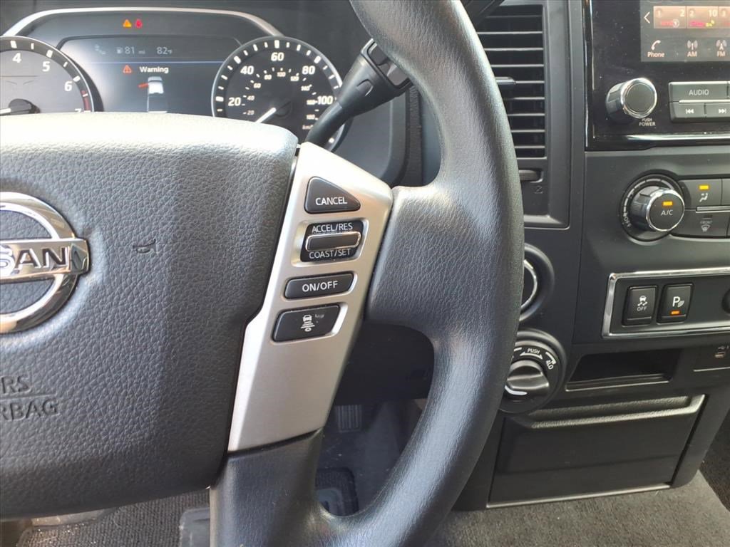 Used 2022 Nissan Titan SV w/ Accessory Utility Package image 15
